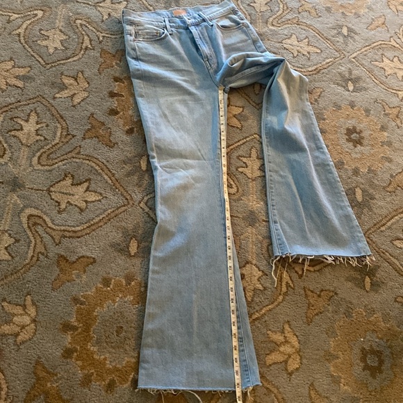 MOTHER Women's Light Blue Flared Jeans SIZE 27 $75 - Picture 9 of 13